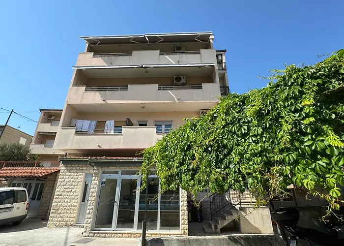 Attractive High Quality Friendly Apartamento Split